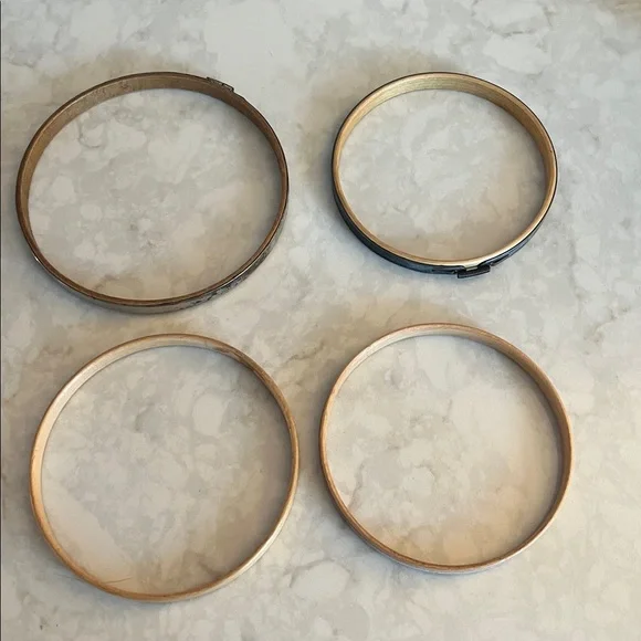 Vintage | Embroidery Hoop Bundle  of 4 complete hoops plus for incomplete hoops - Picture 7 of 7